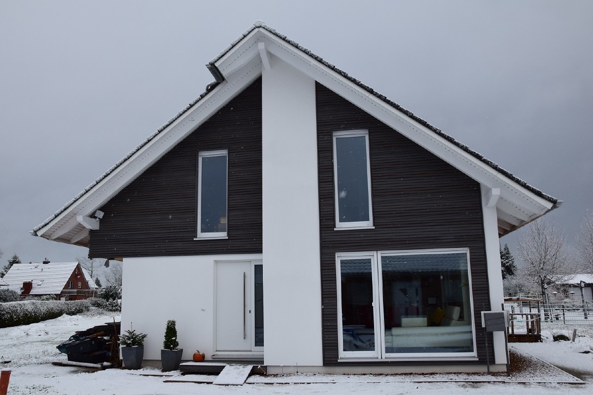Einfamilienhaus in Holzständerbauweise, fertiggestellt 2017
